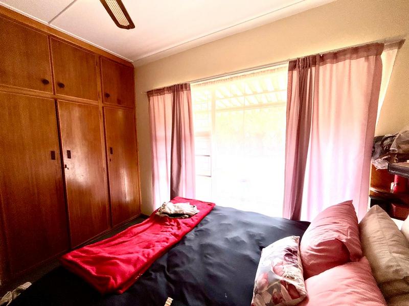 4 Bedroom Property for Sale in Pellissier Free State